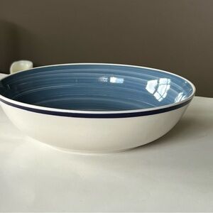 Gibson Everyday China “Tavernware Blue” 9 in serving/vegetable bowl